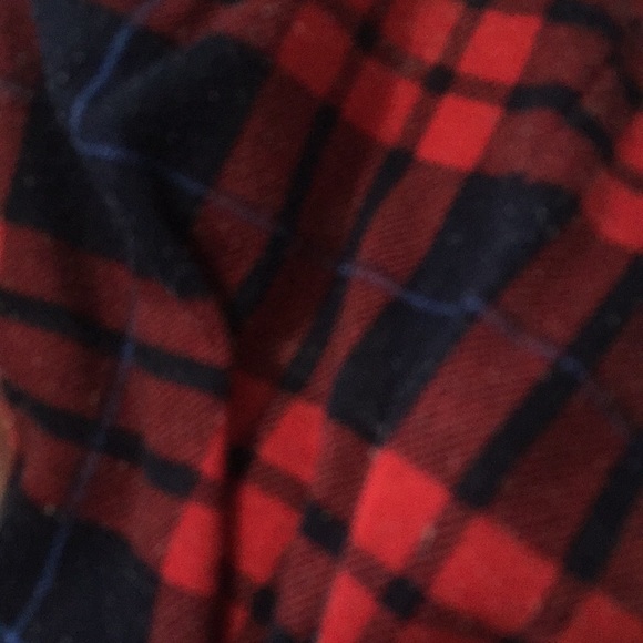 Red flannel - Picture 4 of 4